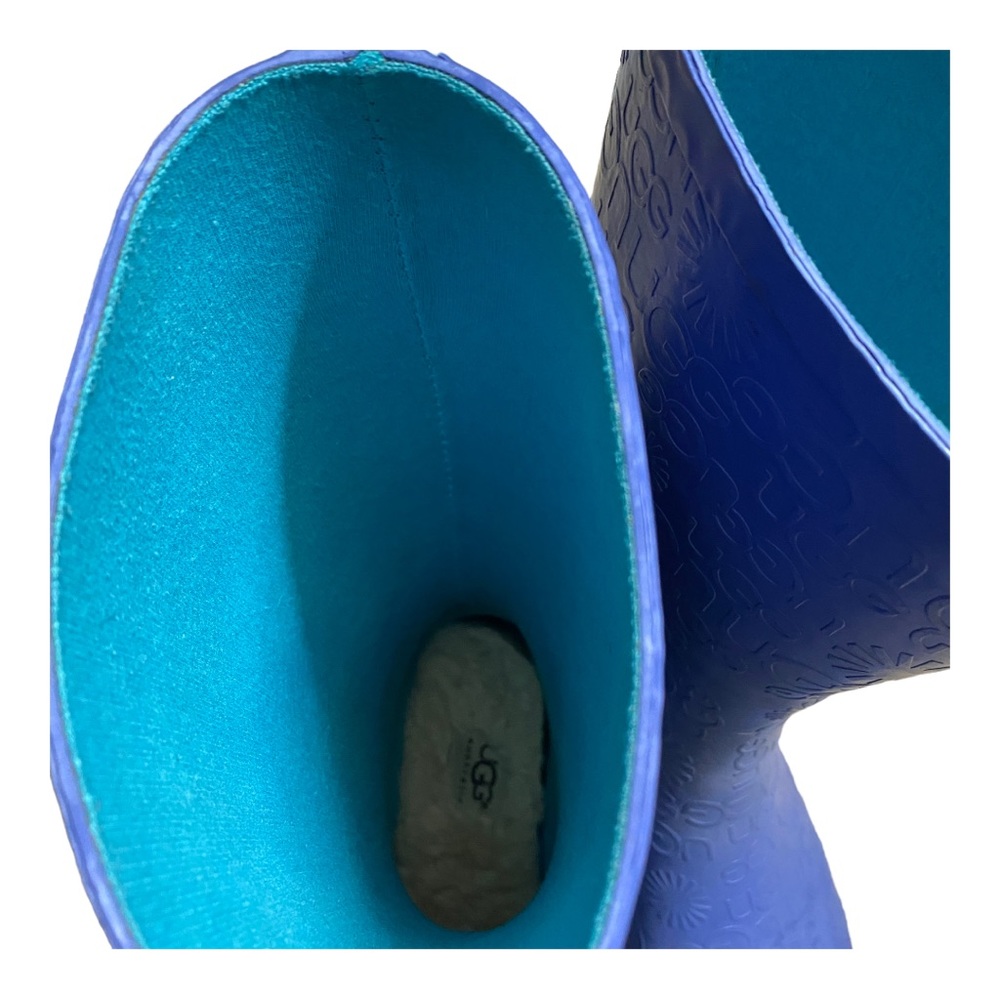 Classic Authentic Ugg Rain Boots - image 4
